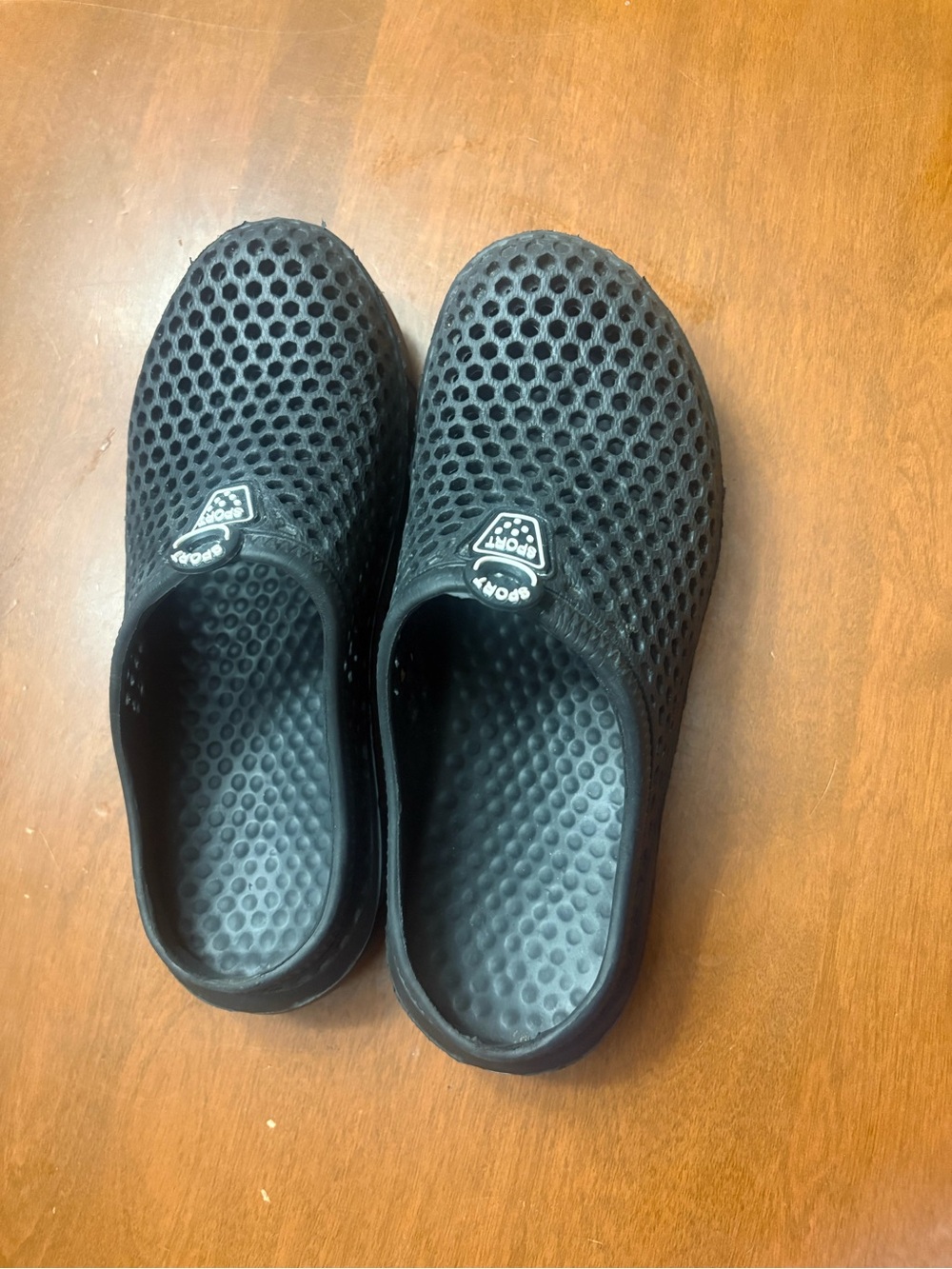 Amazon Black Women's Slip-On Mesh Sandal Clogs